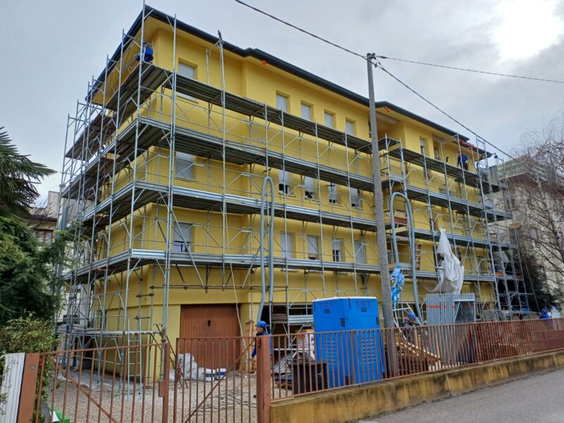 Ristrutturazione energetica e rifacimento completo del condominio a Monselice